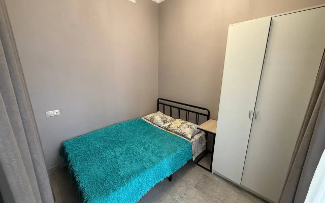 905 Na Krymskoy 89 Apartments