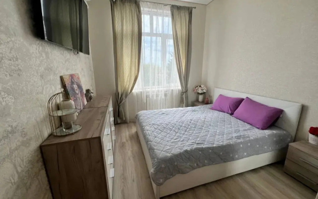 Yevrotreshka V Istoricheskom Tsentre Adlera Flat