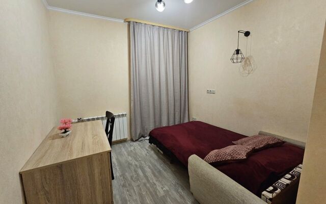 Na Yuzhnodomodedovskoy Ulitse Flat
