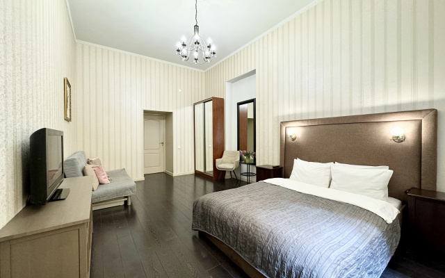 Квартира SpbStay Просторная Возле Дворцовой Площади и Эрмитажа (до 16 чел) — фото 4