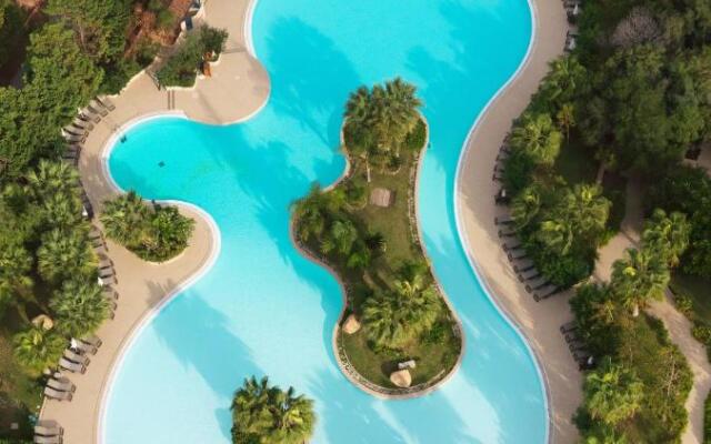 Hotel Acacia Resort