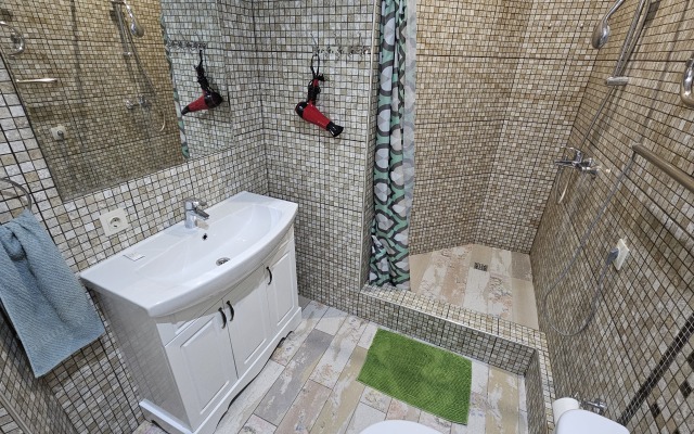 Апартаменты Уютная квартира в центре Сочи на Виноградной 2/3