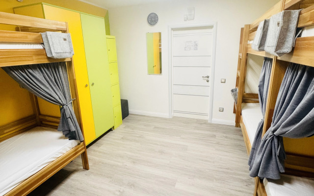 Хостел Party and Sun