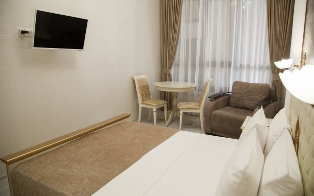 Apartment on Navaginskaya 3