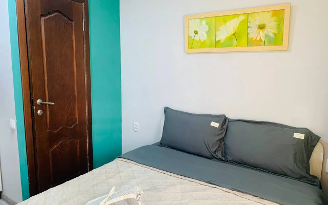 Uyutniye Apartamenty v Tikhom Rayone 2 Apartments