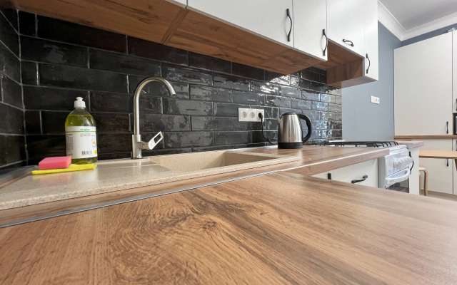 V Prekrasnom Zhk Levoberezhye Flat