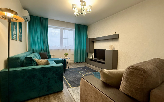 Na Letchika Pirozhkova 5 Flat