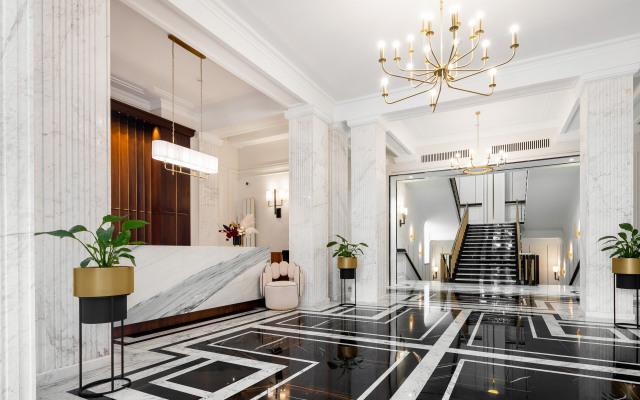 Grand Royal Residences Apartment Complex