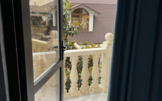 Tortino Guest House