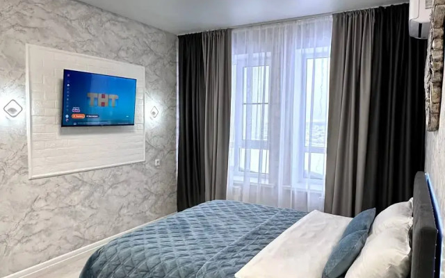 Lyuks Na 19 Etazhe Flat