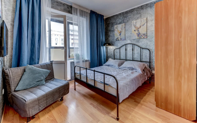 Parusa Na Kolomyazhskom Flat