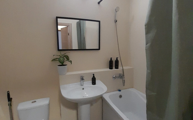 Квартира Уютная рядом с ТРК Град