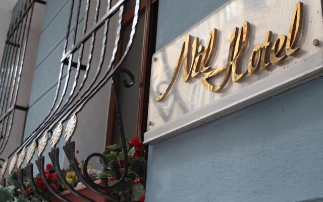 Nil Hotel