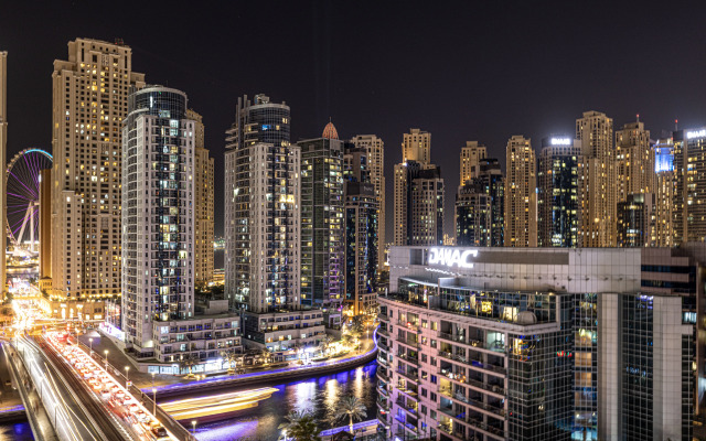 Luxury and Spacious Full Marina View Flat