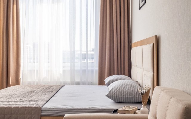 Na 3-Kh Gostey Myata Na Finskom Flat