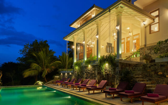 The Divine Villa