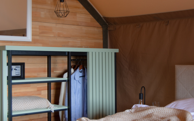 Solnechnosele Glamping