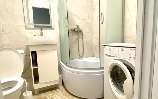 3-komnatnaya Na Kairbekova Flat