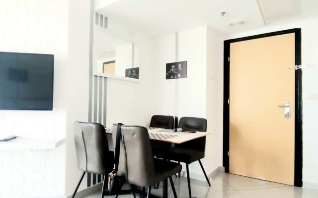 Ben Gurion 99-J08 Apartments