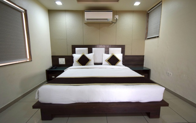 Krishna Inn Hotel