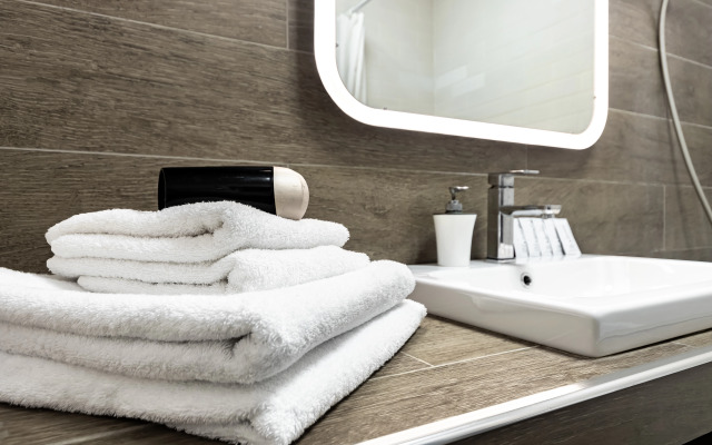 Апартаменты 2 Кровати Диван 6 гостей Центр Краснодара 22 Этаж Smart TV и Вид из Окна