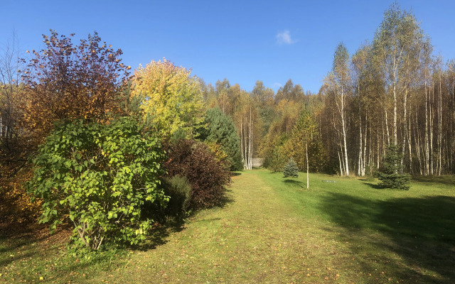 Гостевой Дом с Клёвой Рыбалкой в Своём Пруду, Около Реки