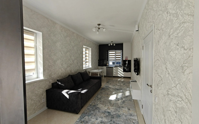V Gostevom Domike Ot Best House Almaty Apartment