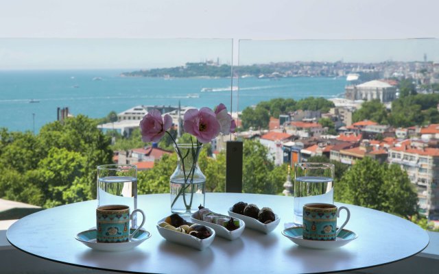 Conrad Istanbul Bosphorus