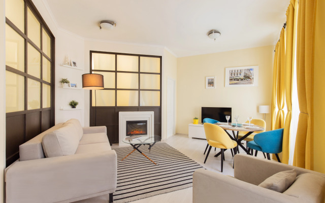 Квартира Beautiful view on Moika river 56