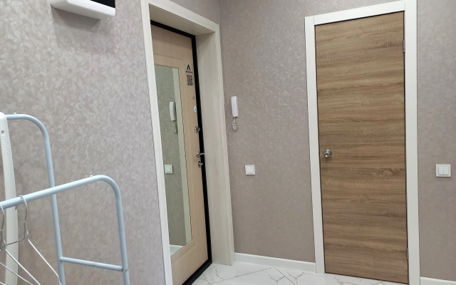 Квартира сети Неотель панорамная рядом с ВГУ, памятником Славы
