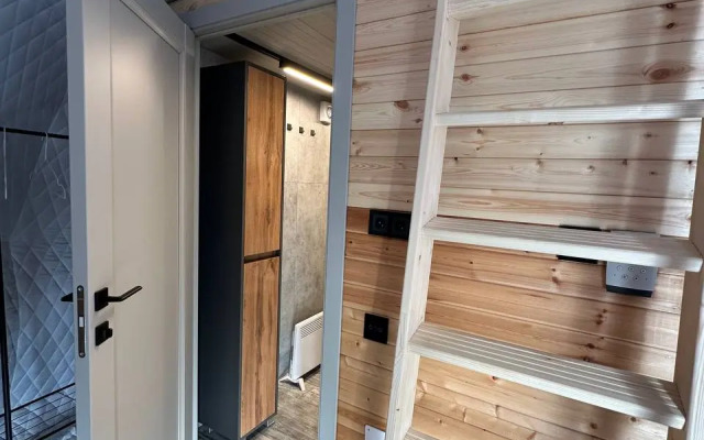 V Lesu Glamping