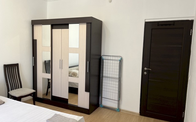 Апартаменты 412 Мира 3