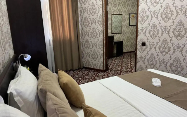 Hotel Arda Palace