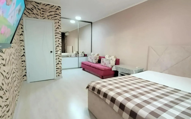 Квартира Чистопольская 23