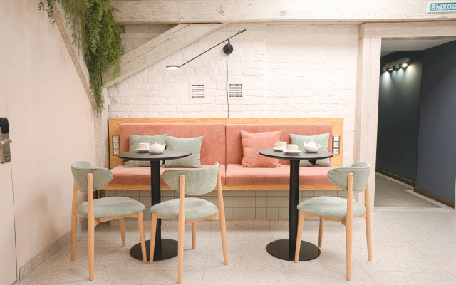 Отель Centeral Hotel