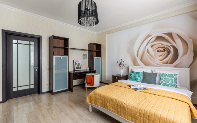 LS Kremlevskaya Flat