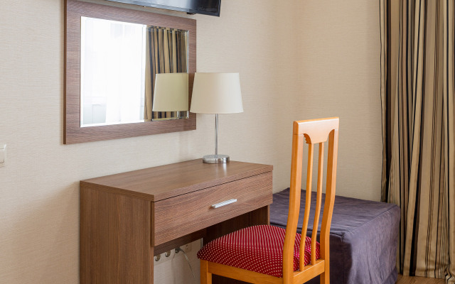 Апартаменты на Федора Лузана