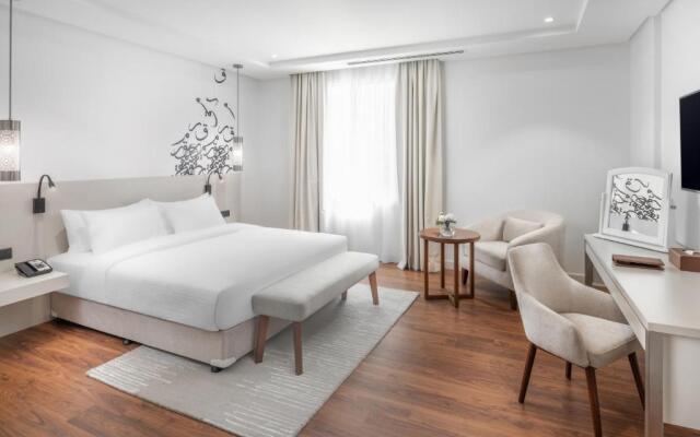 Landmark Suites Hotel