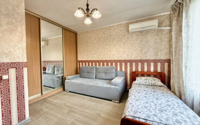 Апартаменты Эконом у ВК Стадиум и метро Сокол