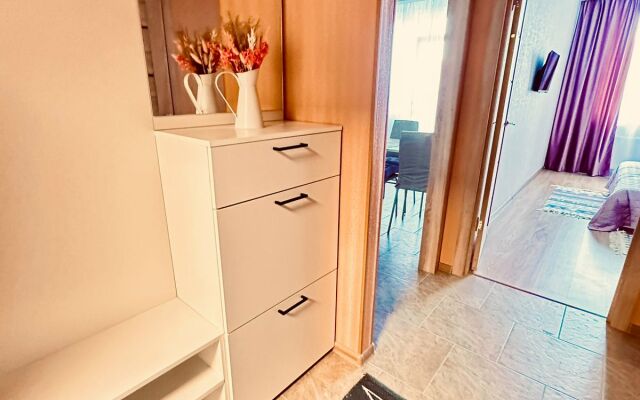 Апартаменты Кварт на Земнухова