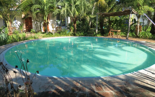Eco Coco Loco by Rotamundos Hotel