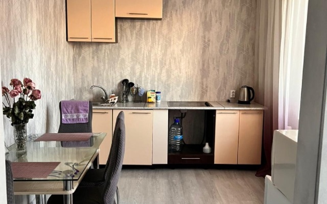 Na Konstantina Posyeta 3 Flat