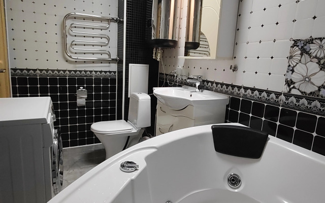 Uyutnaya, polnotsennaya odnushka so svezhim remontom Flat