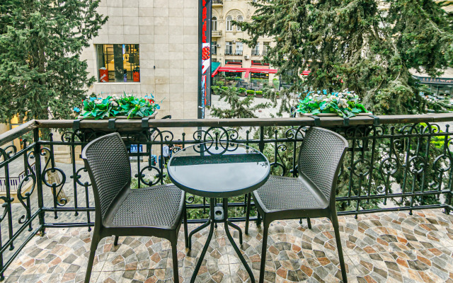 Bristol Hotel