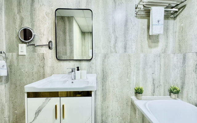 Апартаменты Cosmos Living Spacious Studio With Balcony