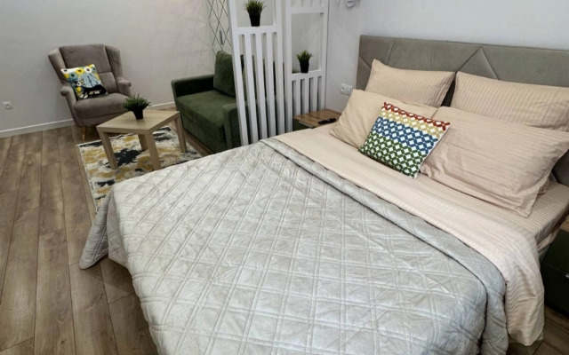 Uyutnaya Kvartira v Tsentre Goroda Flat