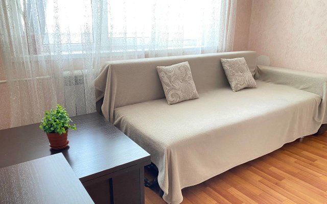 Uyutnaya v Rayone s Razvitoj Infpactrukturoy Flat