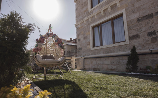 Zeppelin Cappadocia Hotel