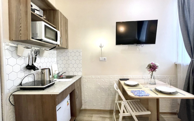 Квартира Уютная Студия У Сада Сан-Галли (2Risto Apartments)