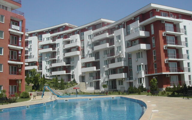 Marina Panorama Grand Resort Apartments